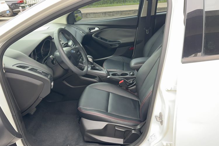 Used Ford Focus 2012 Hatchback 1.6L Automatic Comfort Model Left Front Seat