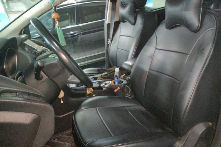 Used Ford Focus 2012 Sedan 1.6L Automatic Fashion Edition Left Front Seat