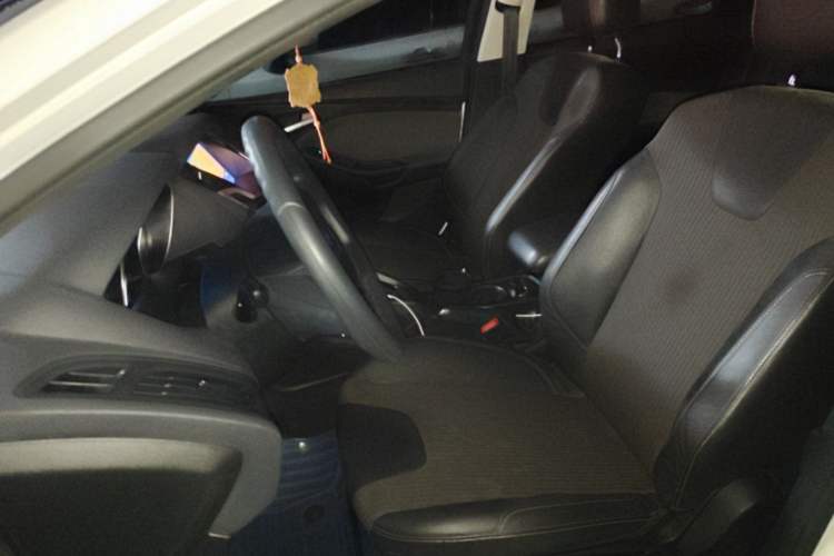 Used Ford Focus 2012 Hatchback 1.6L Automatic Comfort Model Left Front Seat