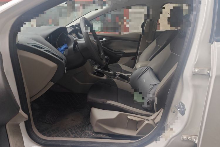 Used Ford Focus 2012 Sedan 1.6L Manual Comfort Model Left Front Seat