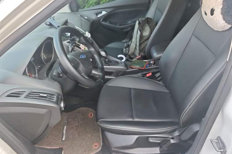 Used Ford Focus 2012 Hatchback 1.6L Automatic Comfort Model Left Front Seat