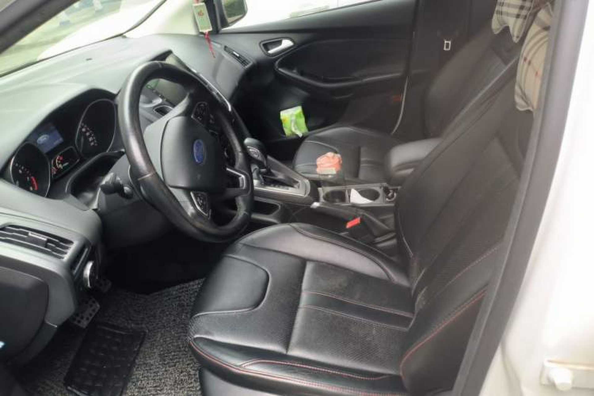 Used Ford Focus 2012 Hatchback 1.6L Automatic Comfort Model Left Front Seat