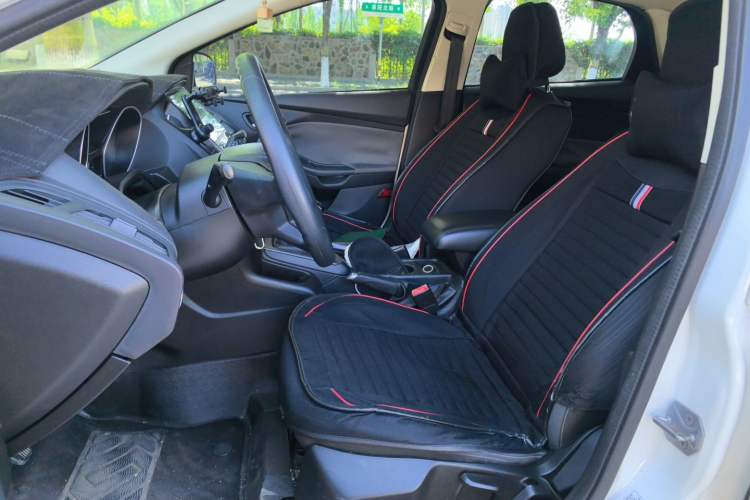 Used Ford Focus 2012 Hatchback 1.6L Manual Comfort Model Left Front Seat