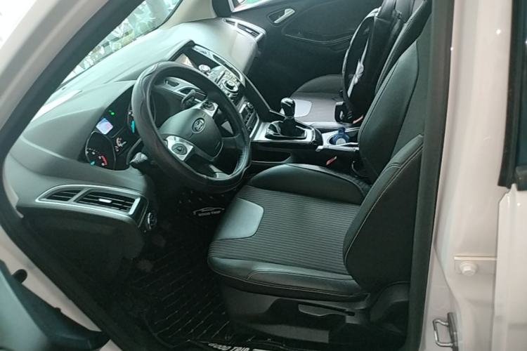 Used Ford Focus 2012 Hatchback 1.6L Manual Fashion Edition Left Front Seat