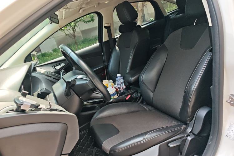 Used Ford Focus 2012 Sedan 1.6L Automatic Fashion Edition Left Front Seat
