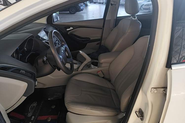 Used Ford Focus 2012 Sedan 1.6L Automatic Prestige Model Left Front Seat