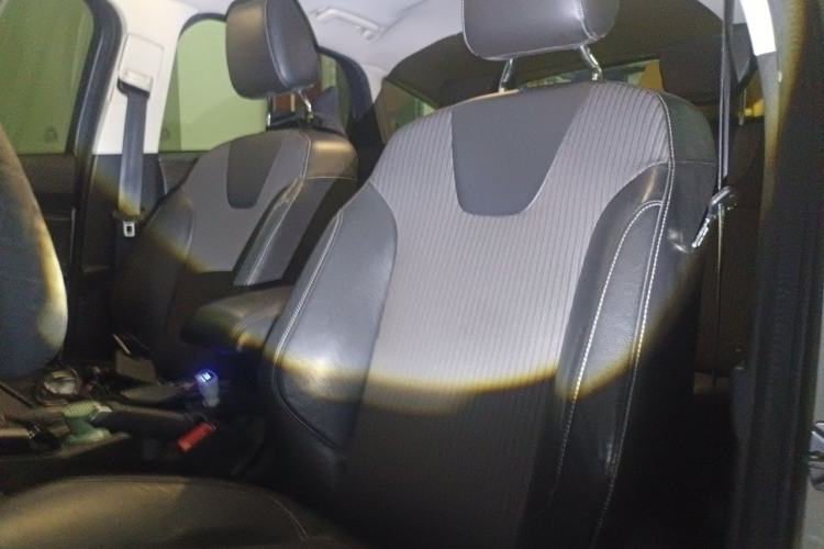 Used Ford Focus 2012 Hatchback 1.6L Manual Fashion Edition Left Front Seat
