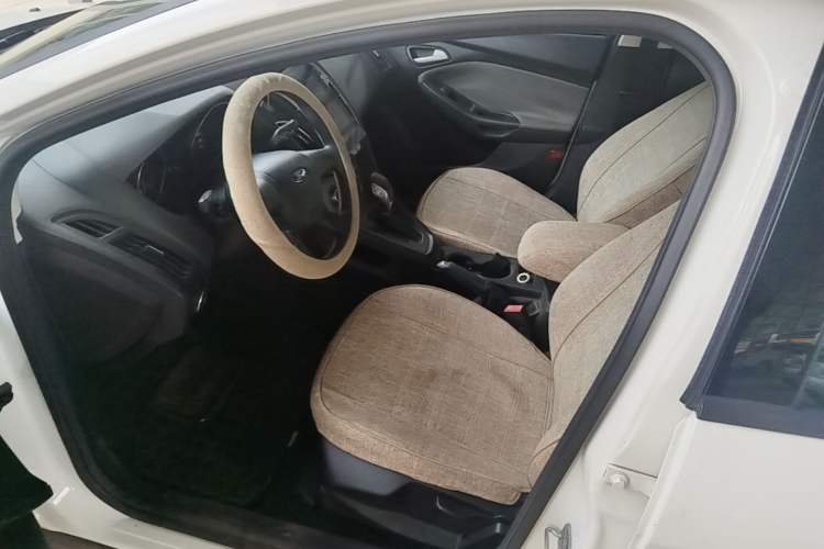 Used Ford Focus 2012 Hatchback 1.6L Automatic Comfort Model Left Front Seat