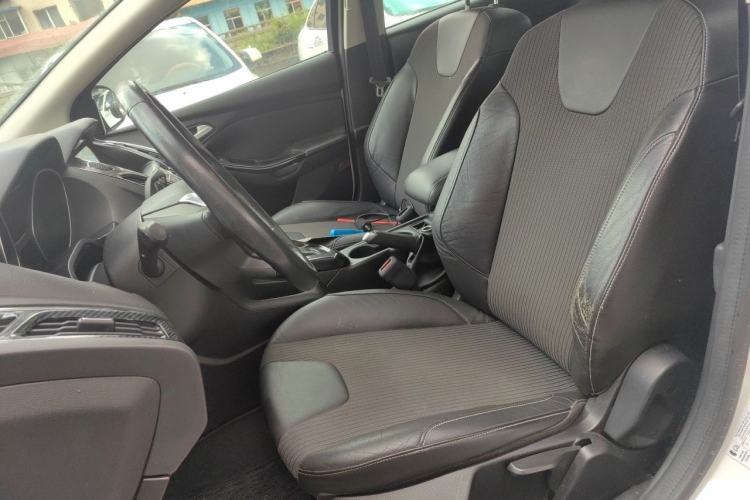 Used Ford Focus 2012 Hatchback 1.6L Automatic Fashion Edition Left Front Seat