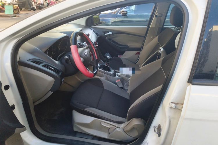 Used Ford Focus 2012 Sedan 1.6L Manual Comfort Model Left Front Seat