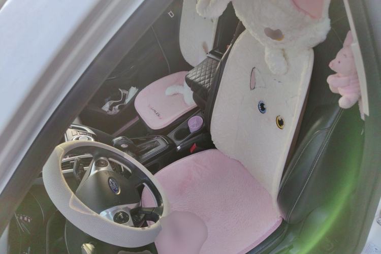 Used Ford Focus 2012 Hatchback 1.6L Automatic Fashion Edition Left Front Seat