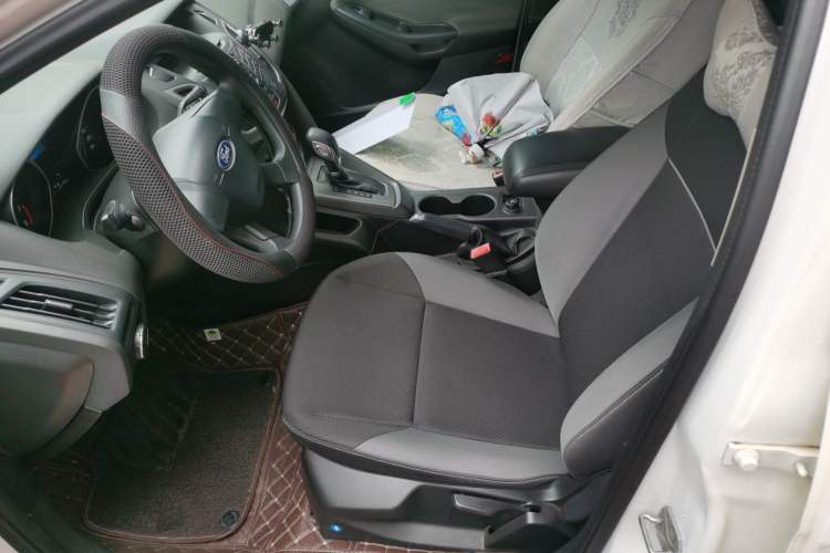 Used Ford Focus 2012 Hatchback 1.6L Automatic Comfort Model Left Front Seat