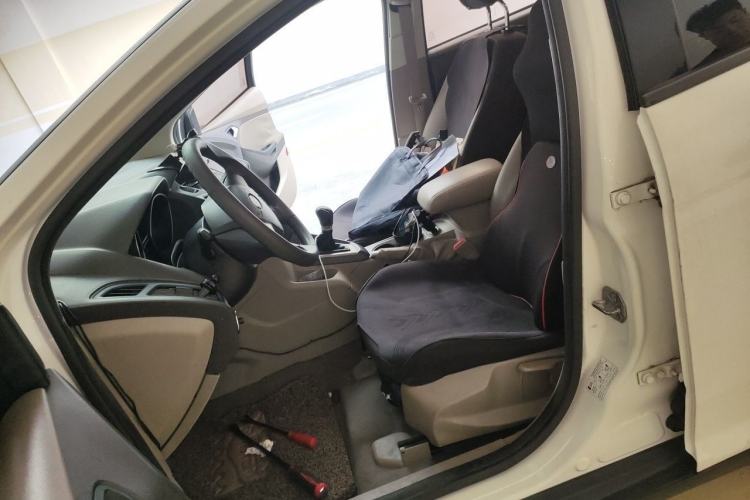 Used Ford Focus 2012 Sedan 1.6L Manual Comfort Model Left Front Seat