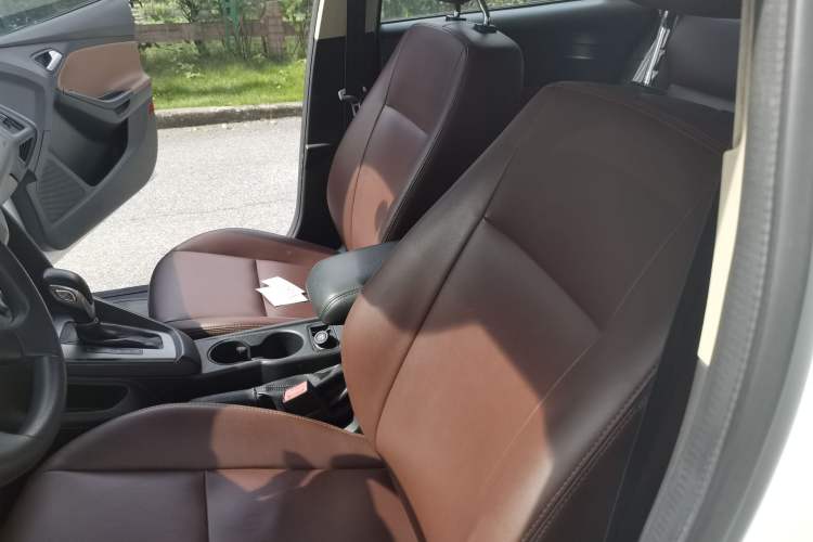 Used Ford Focus 2012 Hatchback 1.6L Automatic Comfort Model Left Front Seat
