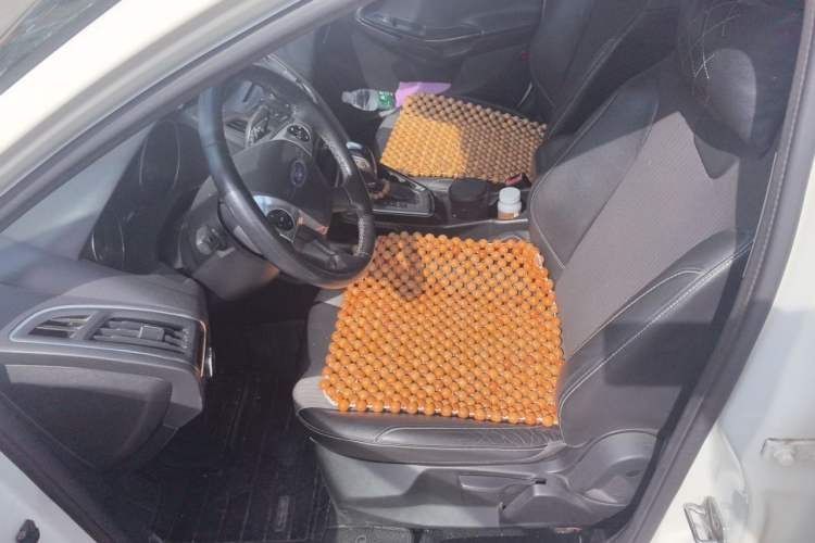Used Ford Focus 2012 Hatchback 1.6L Automatic Fashion Edition Left Front Seat