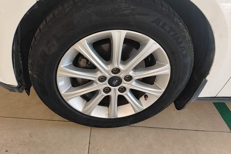 Used Ford Focus 2012 Sedan 1.6L Automatic Prestige Model Left Front Wheel Hub