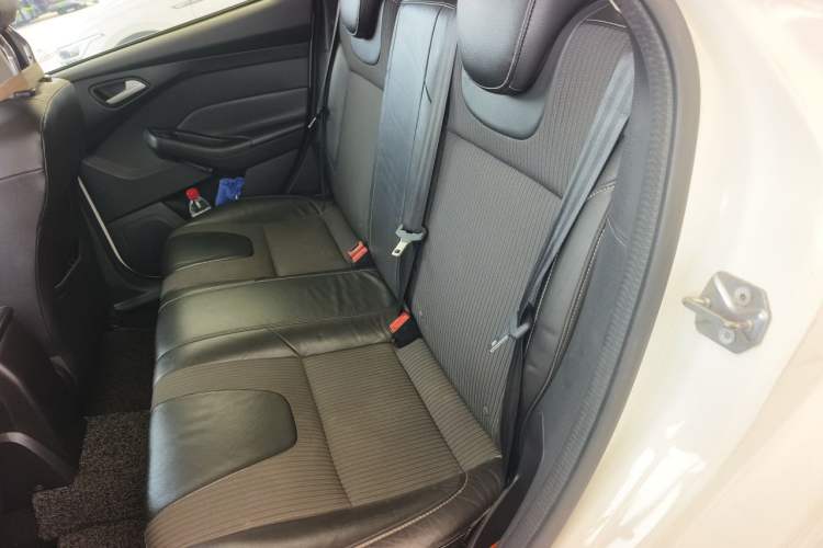Used Ford Focus 2012 Hatchback 1.6L Automatic Fashion Edition Left Rear Seat