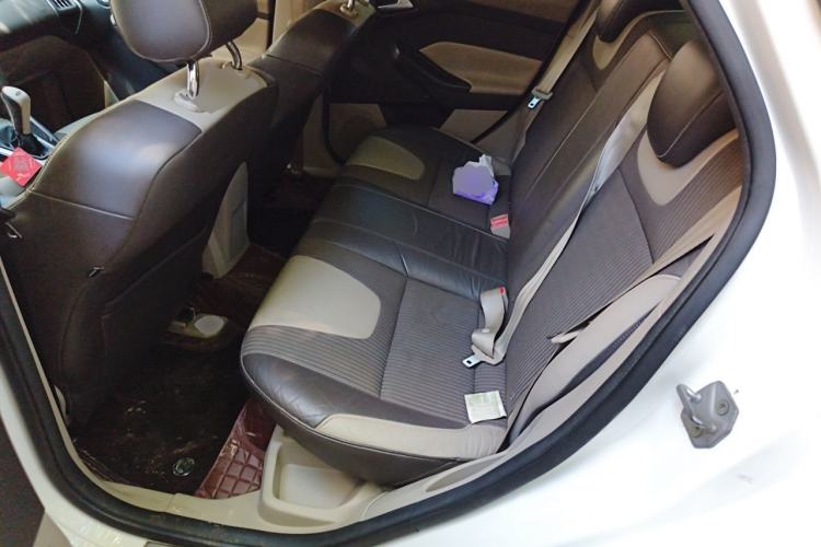 Used Ford Focus 2012 Sedan 1.6L Manual Fashion Edition Left Rear Seat