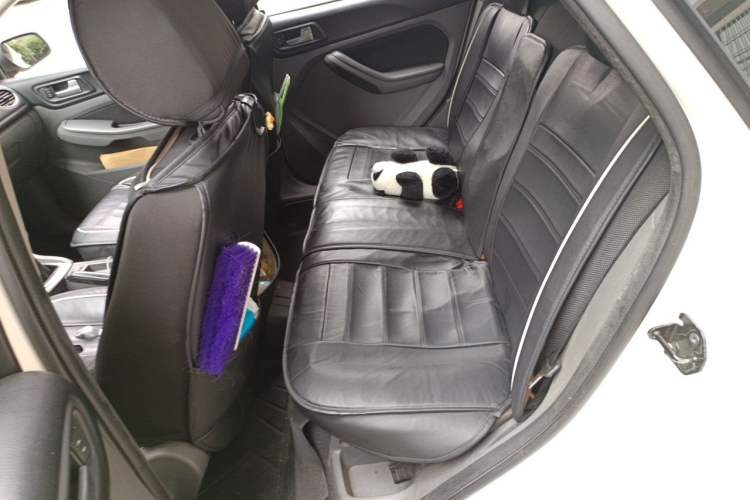 Used Ford Focus 2012 Hatchback Classic 1.8L Manual Base Model Left Rear Seat