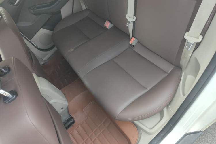 Used Ford Focus 2012 Sedan 1.6L Manual Comfort Model Left Rear Seat