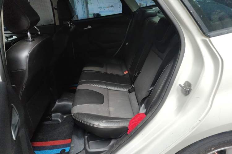 Used Ford Focus 2012 Sedan 1.6L Manual Fashion Edition Left Rear Seat