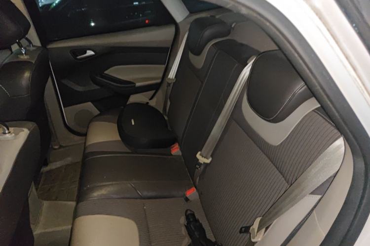 Used Ford Focus 2012 Sedan 1.6L Automatic Fashion Edition Left Rear Seat