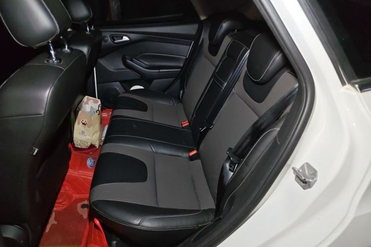 Used Ford Focus 2012 Hatchback 2.0L Automatic Luxury Sport Model Left Rear Seat