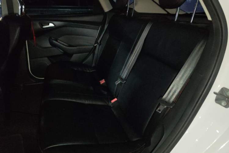 Used Ford Focus 2012 Hatchback 1.6L Manual Comfort Model Left Rear Seat