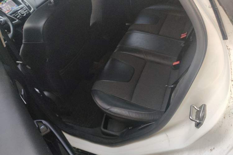 Used Ford Focus 2012 Hatchback 1.6L Automatic Fashion Edition Left Rear Seat