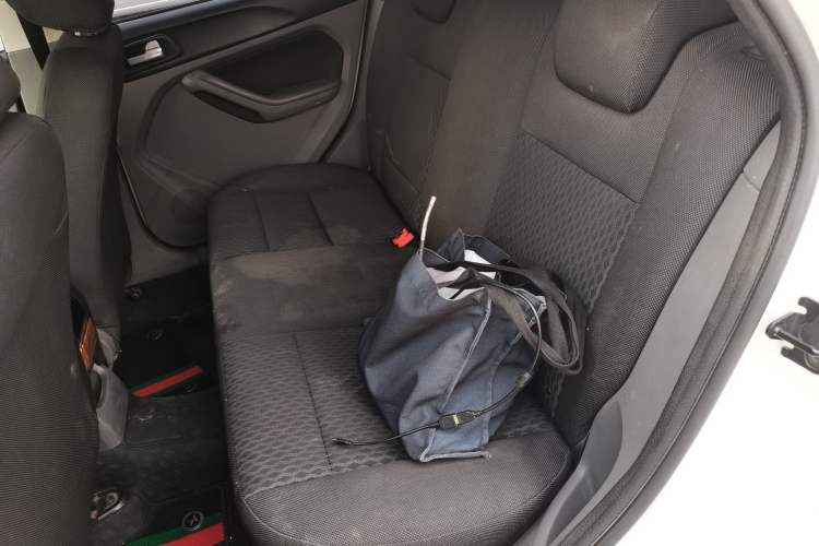 Used Ford Focus 2012 Hatchback Classic 1.8L Automatic Base Model Left Rear Seat