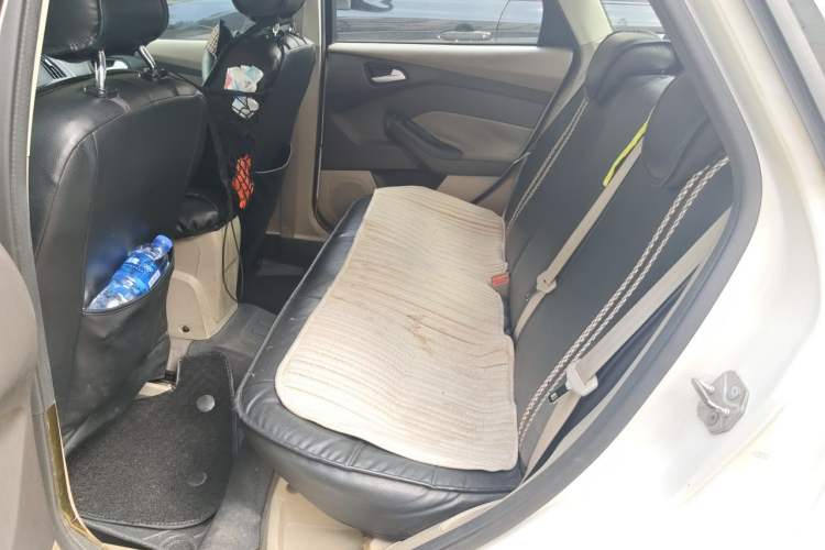 Used Ford Focus 2012 Sedan 1.6L Manual Comfort Model Left Rear Seat