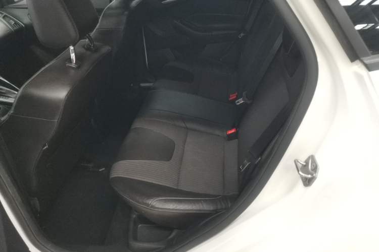 Used Ford Focus 2012 Hatchback 1.6L Automatic Fashion Edition Left Rear Seat