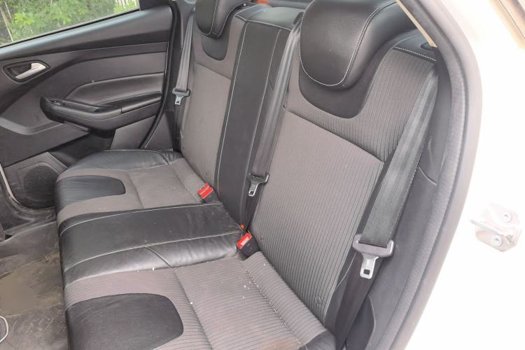 Used Ford Focus 2012 Sedan 1.6L Automatic Fashion Edition Left Rear Seat