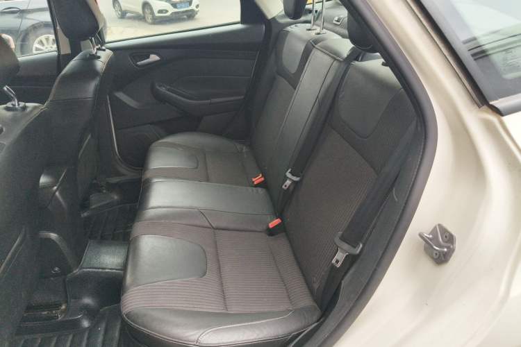 Used Ford Focus 2012 Sedan 1.6L Automatic Fashion Edition Left Rear Seat