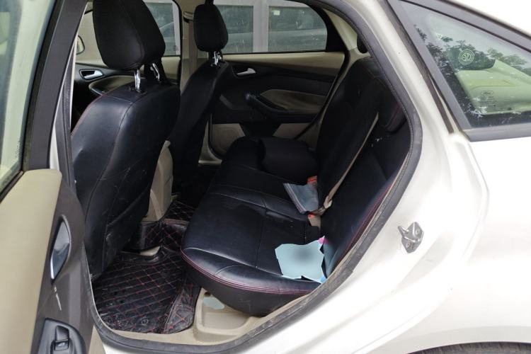 Used Ford Focus 2012 Sedan 1.6L Manual Comfort Model Left Rear Seat