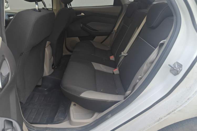 Used Ford Focus 2012 Sedan 1.6L Manual Comfort Model Left Rear Seat