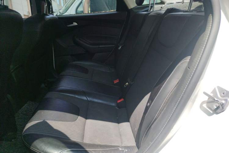 Used Ford Focus 2012 Sedan 1.6L Automatic Fashion Edition Left Rear Seat