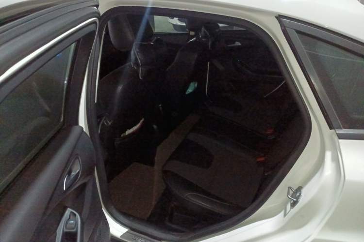 Used Ford Focus 2012 Sedan 1.6L Automatic Fashion Edition Left Rear Seat
