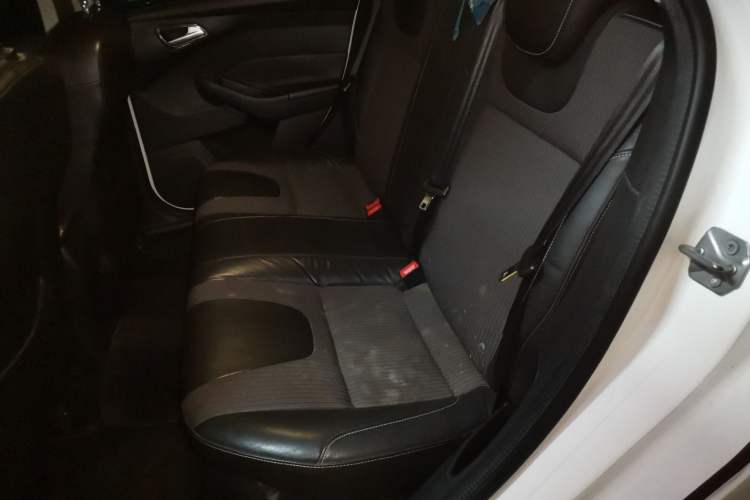Used Ford Focus 2012 Sedan 1.6L Automatic Fashion Edition Left Rear Seat