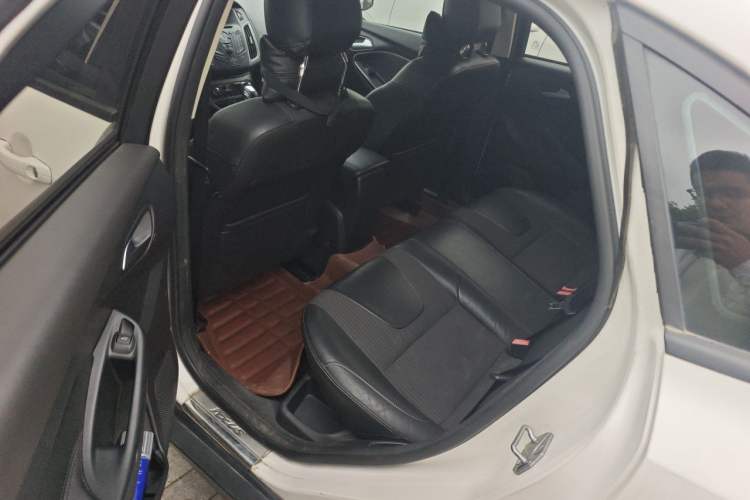Used Ford Focus 2012 Sedan 1.6L Automatic Fashion Edition Left Rear Seat
