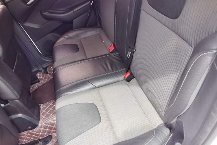 Used Ford Focus 2012 Sedan 1.6L Automatic Fashion Edition Left Rear Seat