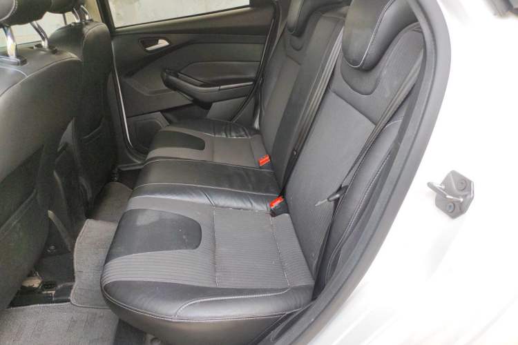 Used Ford Focus 2012 Hatchback 1.6L Automatic Fashion Edition Left Rear Seat