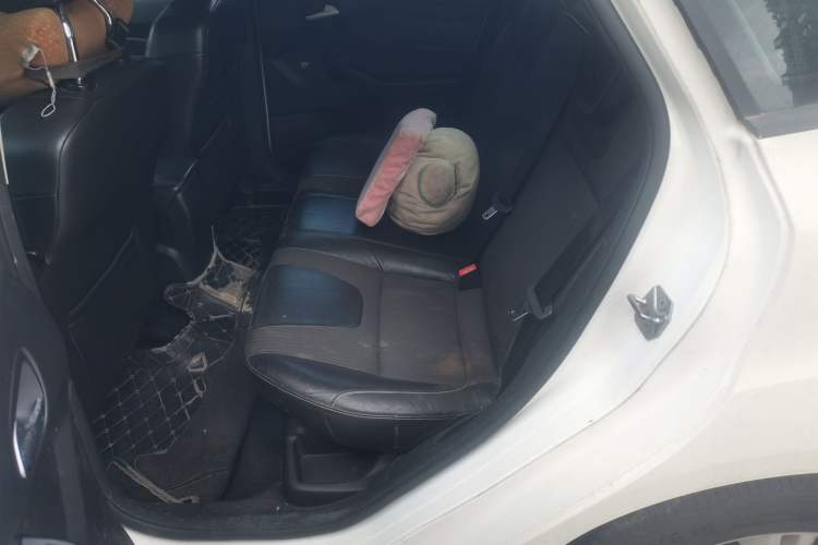 Used Ford Focus 2012 Sedan 1.6L Automatic Fashion Edition Left Rear Seat