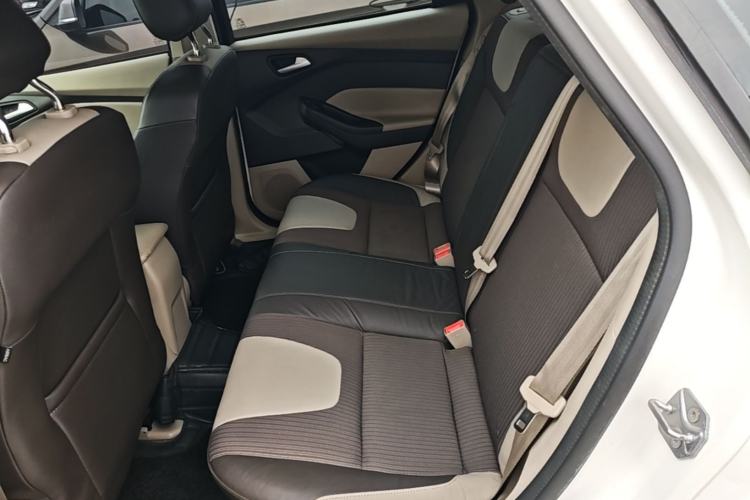 Used Ford Focus 2012 Hatchback 1.6L Automatic Fashion Edition Left Rear Seat