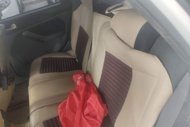 Used Ford Focus 2012 Hatchback Classic 1.8L Automatic Base Model Left Rear Seat