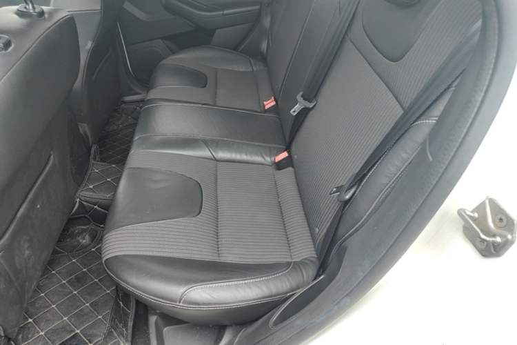 Used Ford Focus 2012 Sedan 1.6L Automatic Fashion Edition Left Rear Seat
