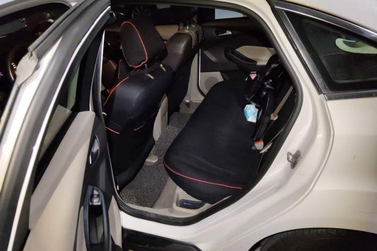 Used Ford Focus 2012 Sedan 1.6L Automatic Fashion Edition Left Rear Seat
