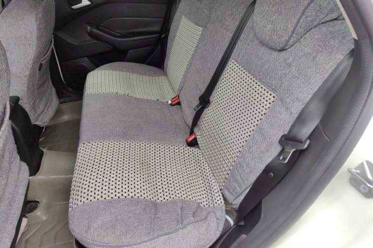 Used Ford Focus 2012 Hatchback 1.6L Automatic Fashion Edition Left Rear Seat