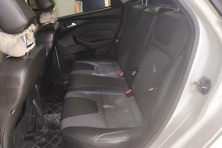 Used Ford Focus 2012 Sedan 1.6L Automatic Fashion Edition Left Rear Seat