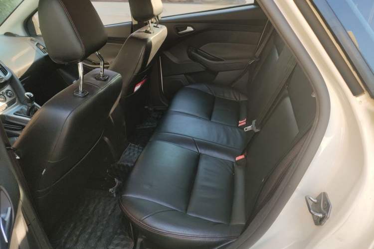 Used Ford Focus 2012 Hatchback 1.6L Manual Comfort Model Left Rear Seat